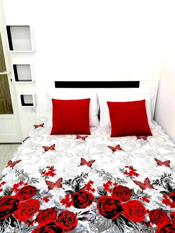 בורגאס Simona Apartment מראה חיצוני תמונה