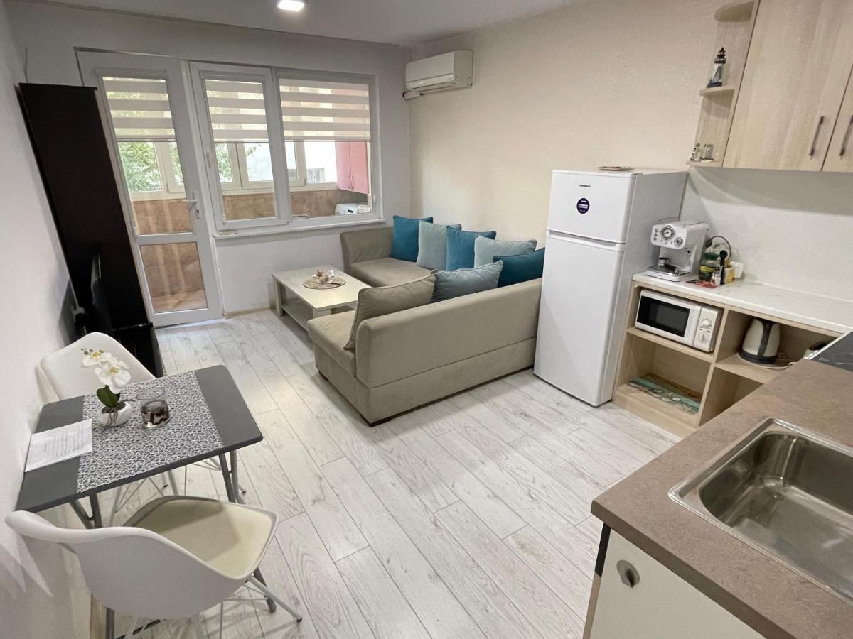 בורגאס Simona Apartment מראה חיצוני תמונה
